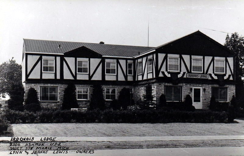 Iroquois Motor Lodge - Historical Photo